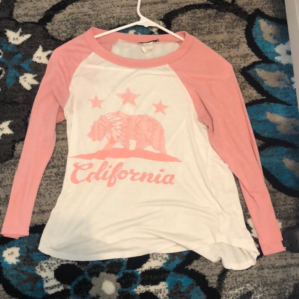 White and pink California baseball T-shirt